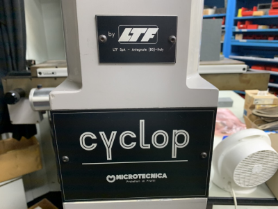 Microtechnika Cyclop Profile Projector - 3